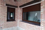 Ventanas de PVC en color Nogal
