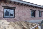Ventanas de PVC en color Nogal