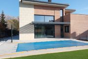 Ventanal de PVC en Gris Antracita