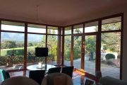 Cerramiento de PVC en imitación madera
