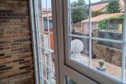 Cerramiento de entrada en PVC