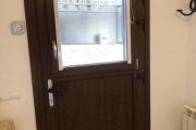 Puerta de PVC imitación madera Nogal