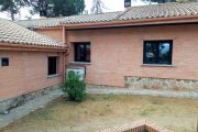 Ventanas de PVC en acabado Negro Jet Black