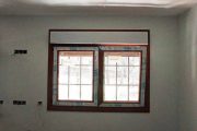 fijos de PVC en imitación madera