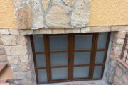 Puerta de sótano en PVC
