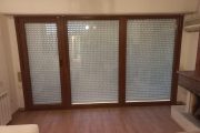 Sustitución de ventanal de madera por PVC en imitación madera