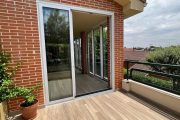 Cerramiento de terraza con correderas de 3 hojas