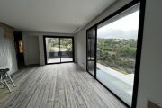 Vivienda de nueva construcción con ventanas de aluminio con rotura serie minimalista