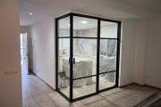 Mampara de aluminio minimalista de interior