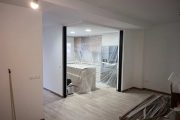 Mampara de aluminio minimalista de interior