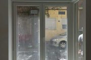 Cerramiento de PVC de local